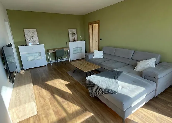 Olive By Bytko - Centre - Parking * 니트라